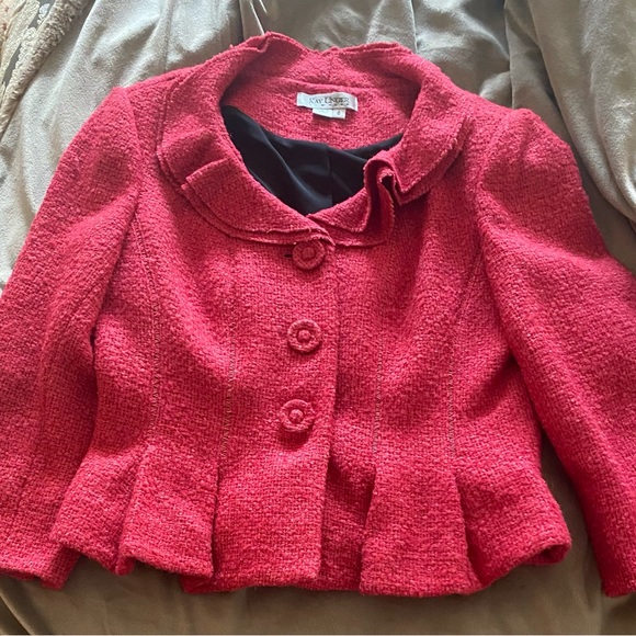 Kay Unger 2-Piece Pink Tweed Suit / Outfit (Top and Skirt) (6) - Picture 3 of 7